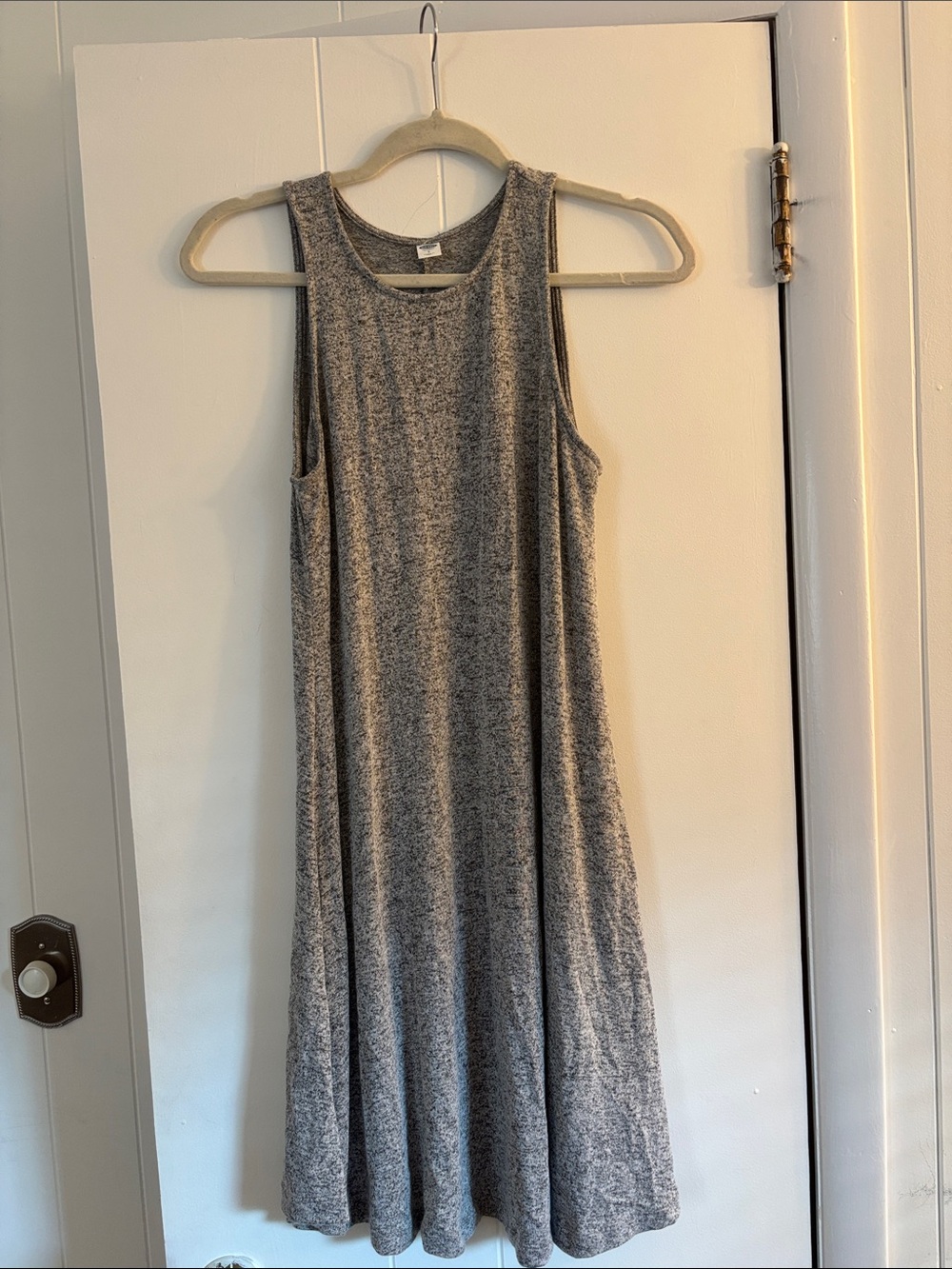 Old Navy Heather Gray Sleeveless Midi Dress
